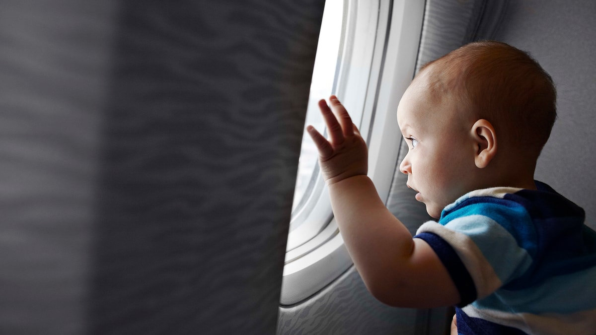 ¿Es Común Dar a Luz en un Avión?