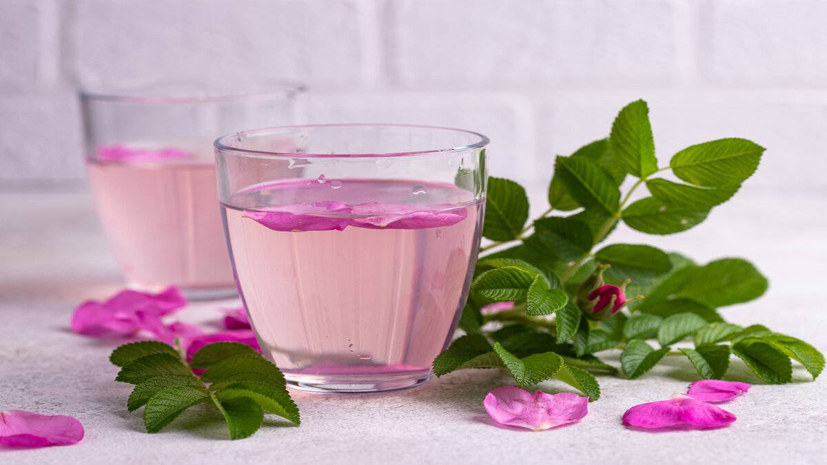 Beneficios y Uso del Aceite de Rosa