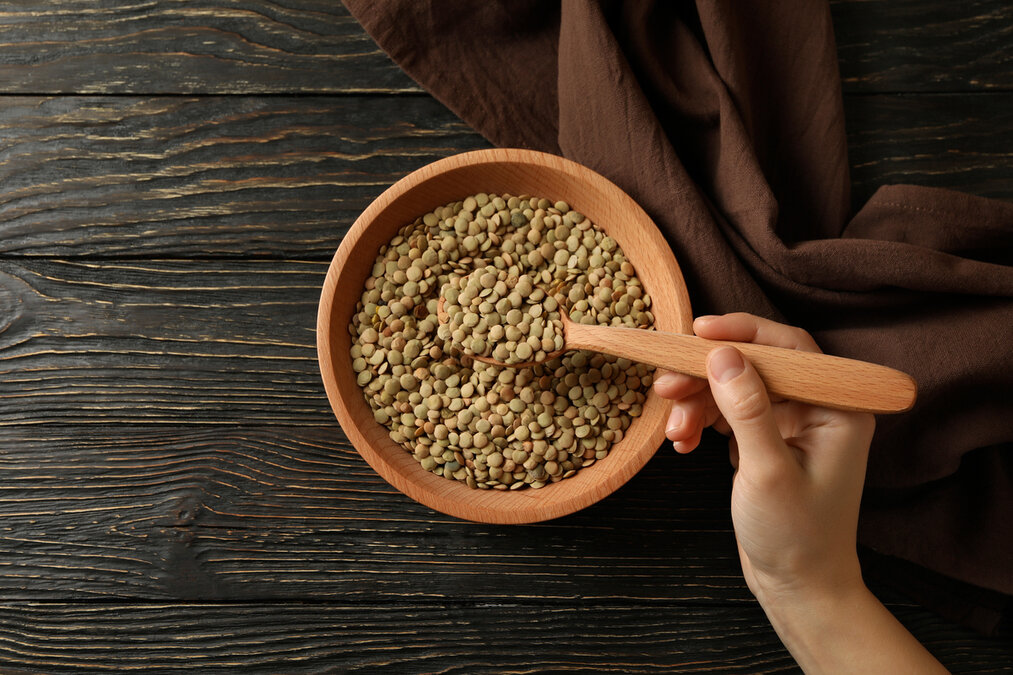 Cuidado de la piel con agua de lenteja: solución natural y efectiva