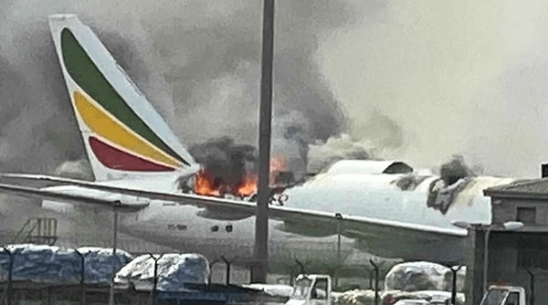 Transporte de Baterías de Ión de Litio en el Equipaje de Avión y Riesgo de Incendio