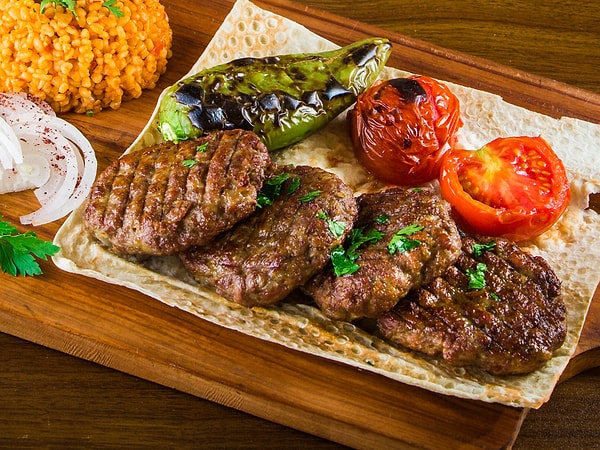 10 Paradas de Sabor que Debes Descubrir en Antalya