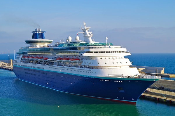 Experiencia Única en el Hotel Crucero de Jeongdongjin