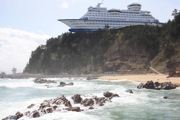 Experiencia Única en el Hotel Crucero de Jeongdongjin