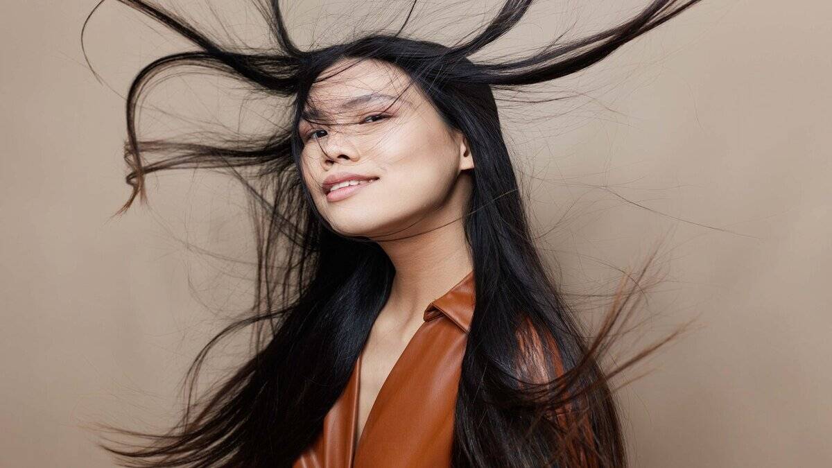 Formas de Reducir la Electricidad Estática en el Cabello