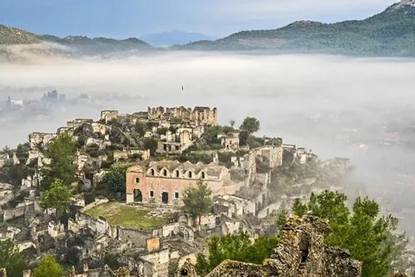 Las Legendarias Bellezas de Fethiye: 10 Lugares que Deben Ser Descubiertos para el Verano